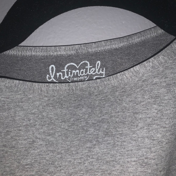 Intimately crop top~ size XS/S - Picture 3 of 3